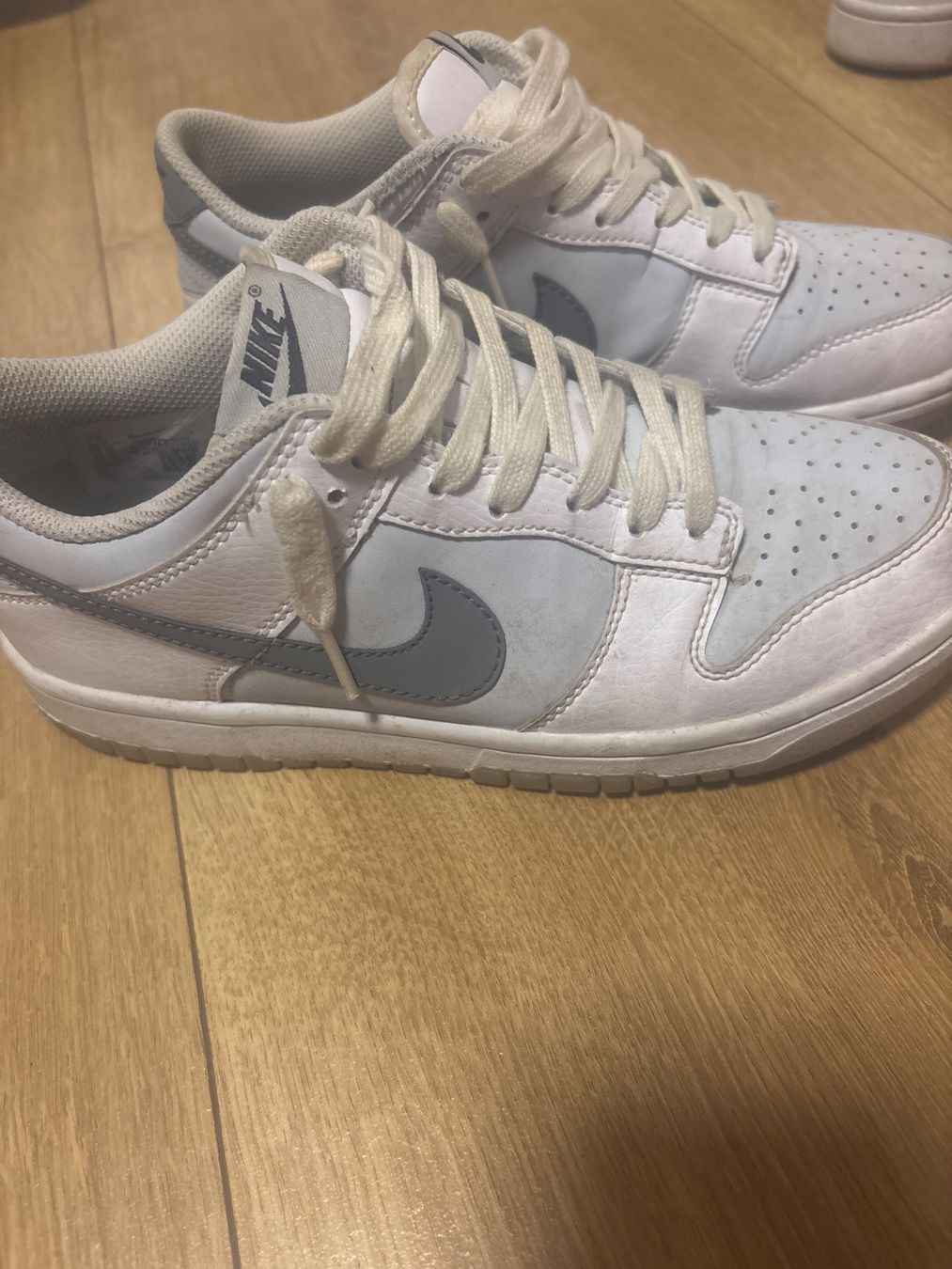 Nike Herrenschuhe: Nike Schuhe – Gebraucht aus Selzach von 20f_cg85 1