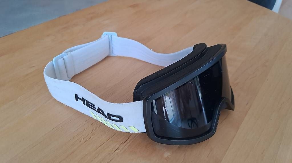 Sci: Casque ski Head Béat Feuz – Usato da Yvonand venduto da s.coigny 4