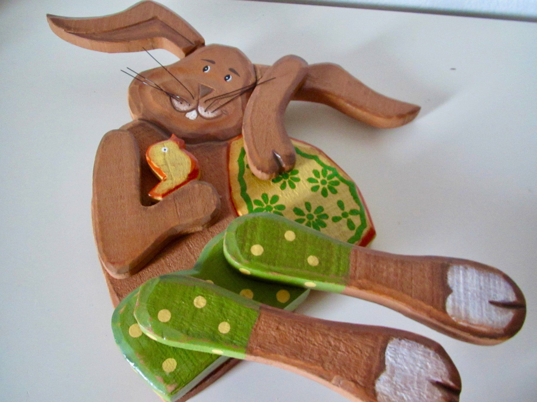 Tutte le decorazioni: GRAND LAPIN EN BOIS AVEC DECORATION – Usato da Murten venduto da Selliot 3
