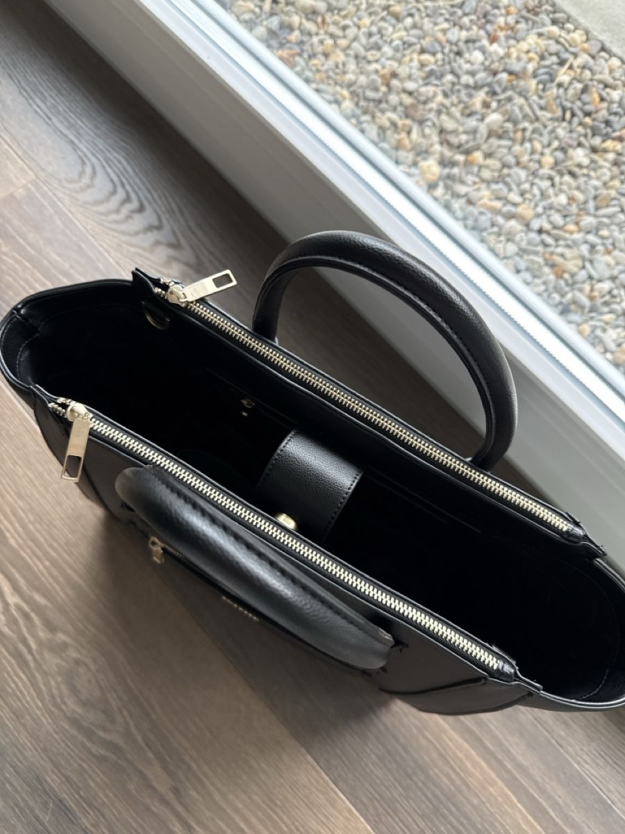 Borse da donna: Gino Rossi Black Tote Bag  – Nuovo (secondo la descrizione) da Wilen b. Wollerau venduto da Nataly_ 2