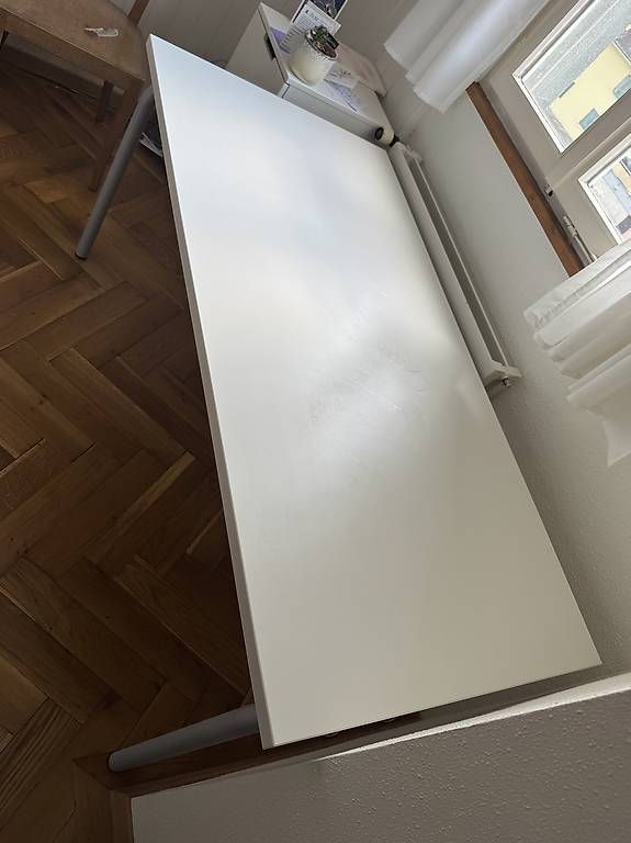 Scrivanie: Tisch Pfister weiss 160x80 – Usato da Biel/Bienne venduto da l.v.ds 2