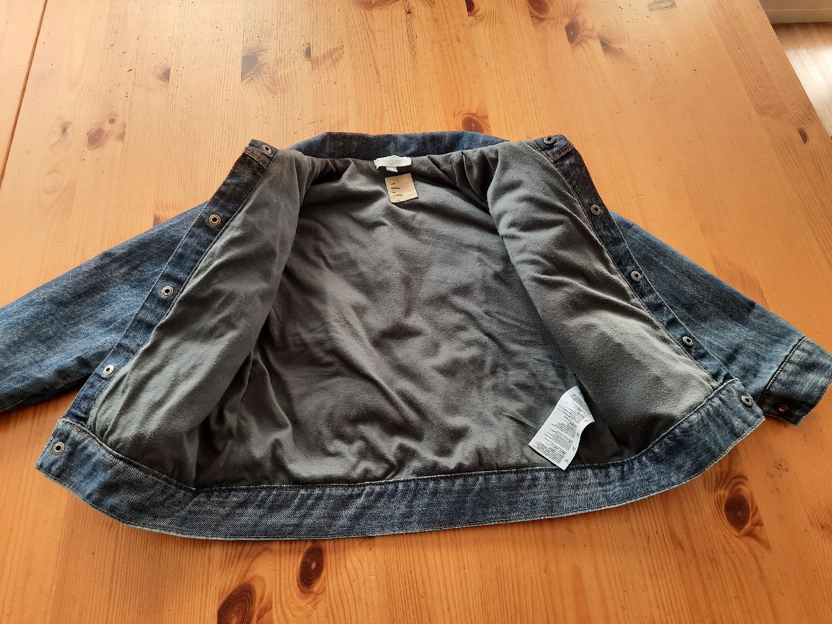 Jacken & Mäntel: Gefütterte Jeansjacke ca. 116 – Gebraucht aus Aesch BL von ChezToKa 1