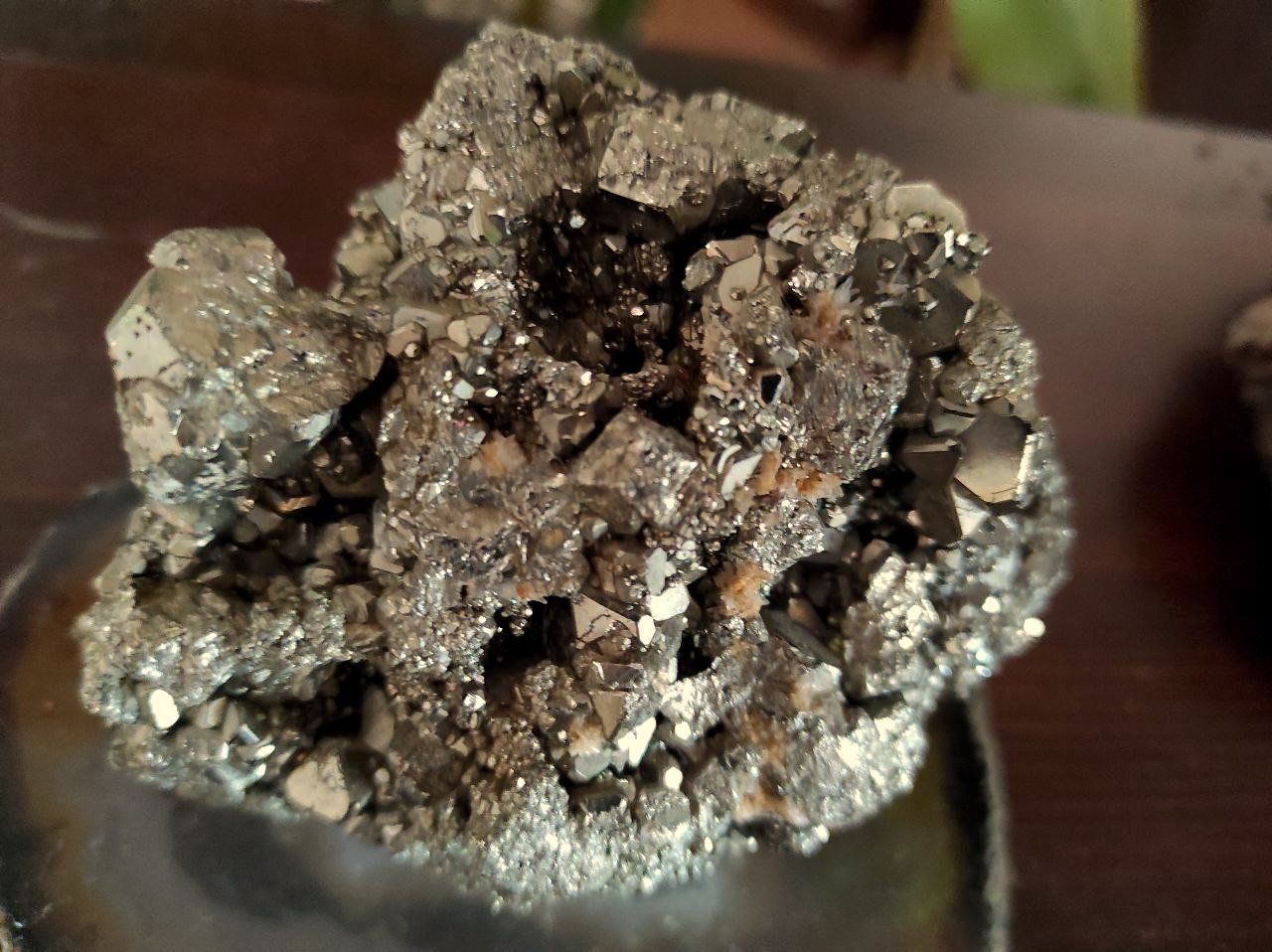Mineralien & Heilsteine: GOLDENER PYRITSTEIN, GROSS, ECHT,  980 G. – Neu (gemäss Beschreibung) aus Weiningen ZH von actera 4