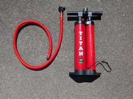 Pompe Titan Double Cylindre Rouge SUP red Paddleboard