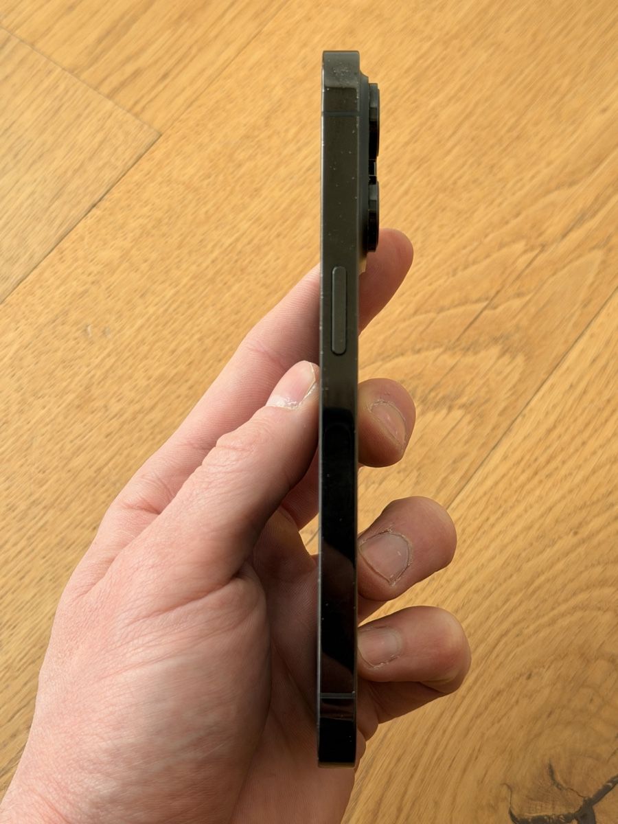 Apple Telefoni cellulari / Smartphones: Apple Iphone 14 Pro – Usato da Davos Platz venduto da Flyinggrizzlybear 4