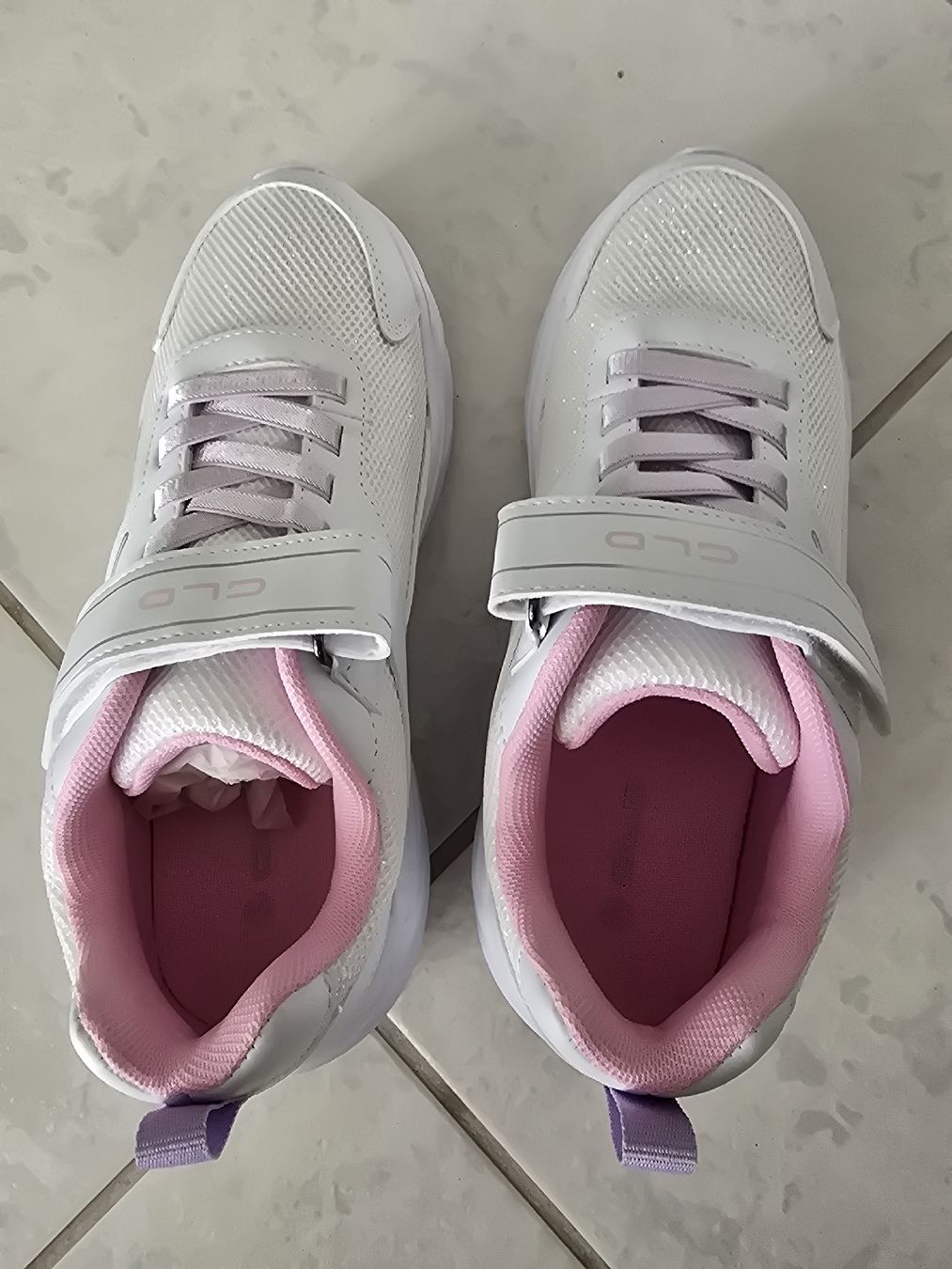 Scarpe per ragazze: Turnschuhe NEU – Nuovo e nell'imballaggio originale da Lostorf venduto da Venice16 2