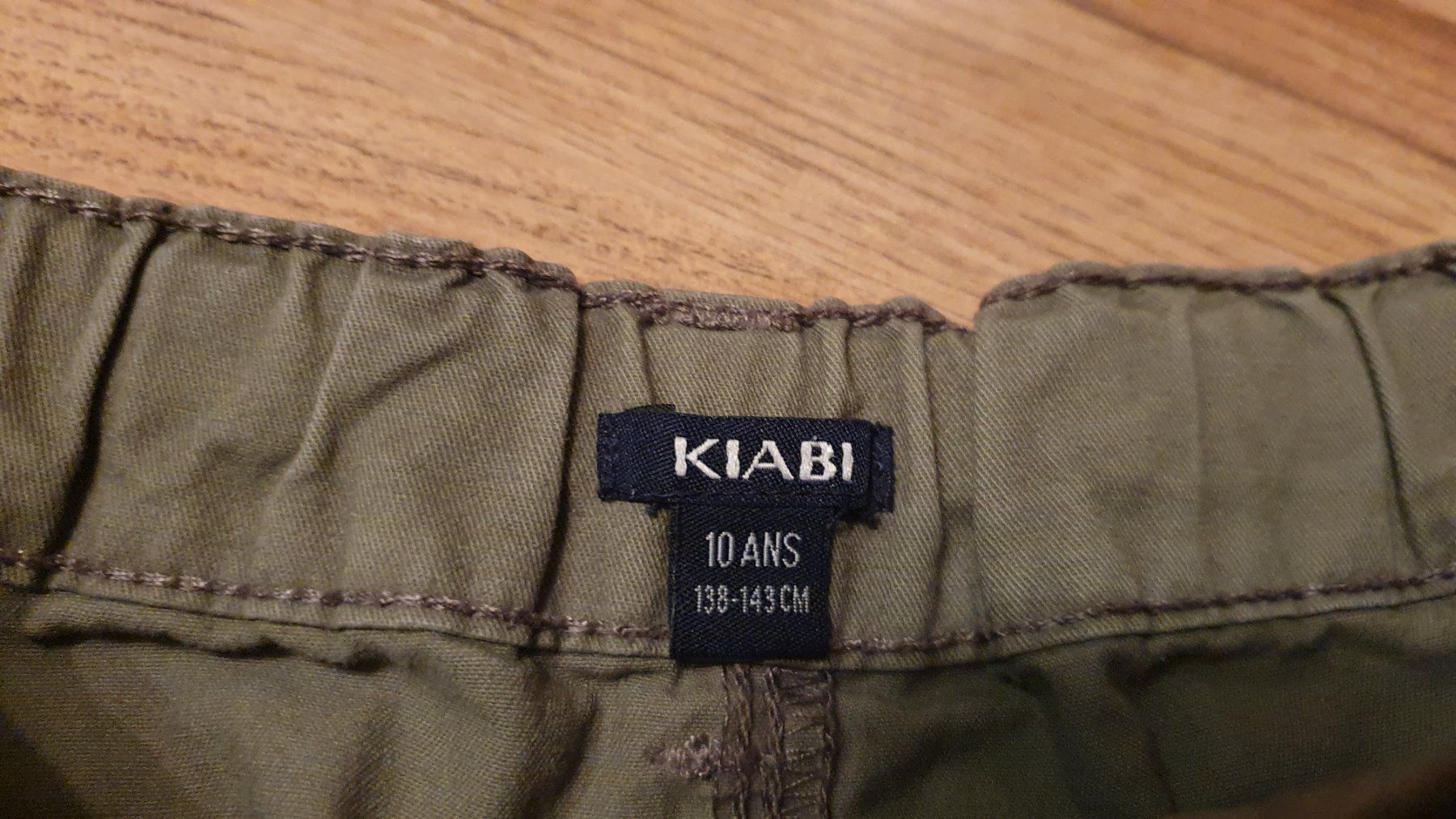 H&M Pantaloni: 3 shorts fille 146 – Usato da Bure venduto da elis8 3