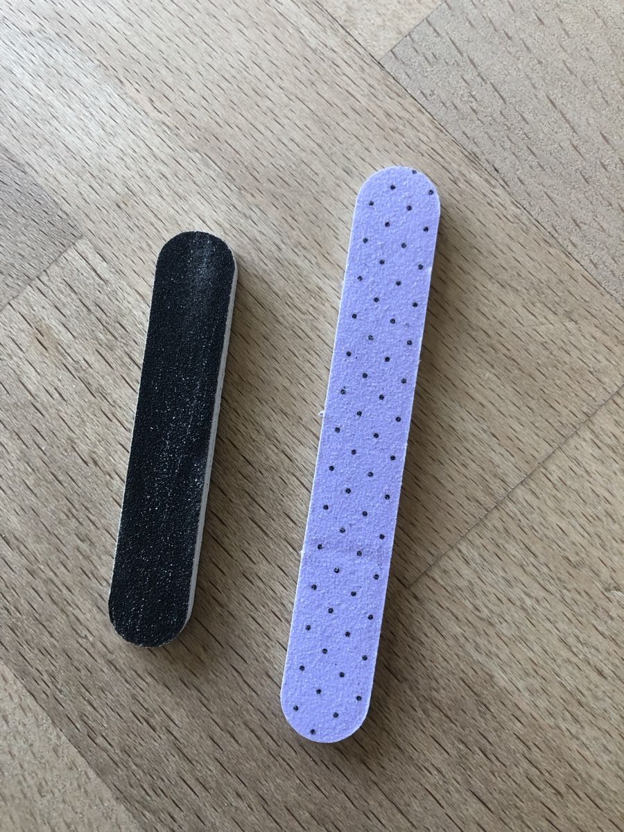 Maniküre: 2 kleine Nagelfeilen – Neu (gemäss Beschreibung) aus Nürensdorf von ali_qyh6