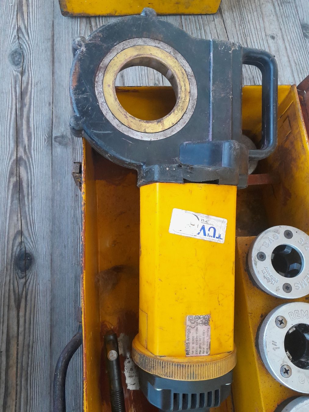 Rems Tutte le macchine: Gewindeschneidemaschiene Rems – Usato da St. Pelagiberg venduto da Simall 2