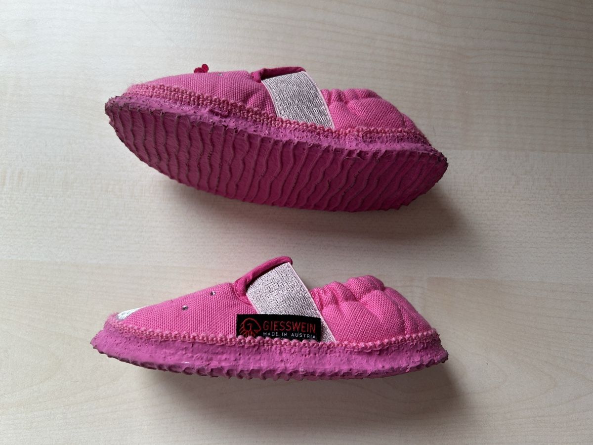 Scarpe per ragazze: Giesswein Hausschuhe, rosa, Gr. 24 – Nuovo (secondo la descrizione) da Diessenhofen venduto da Bmaurice 2