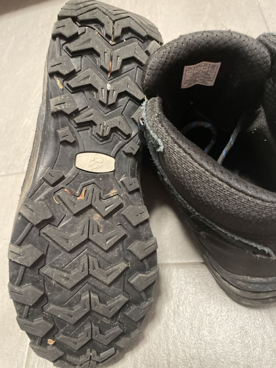 Jack Wolfskin Herrenschuhe: Wanderschuhe Gr. 41 Jack Wolfskin schwarz gebraucht – Gebraucht aus Niederwil AG von Gustav4 4