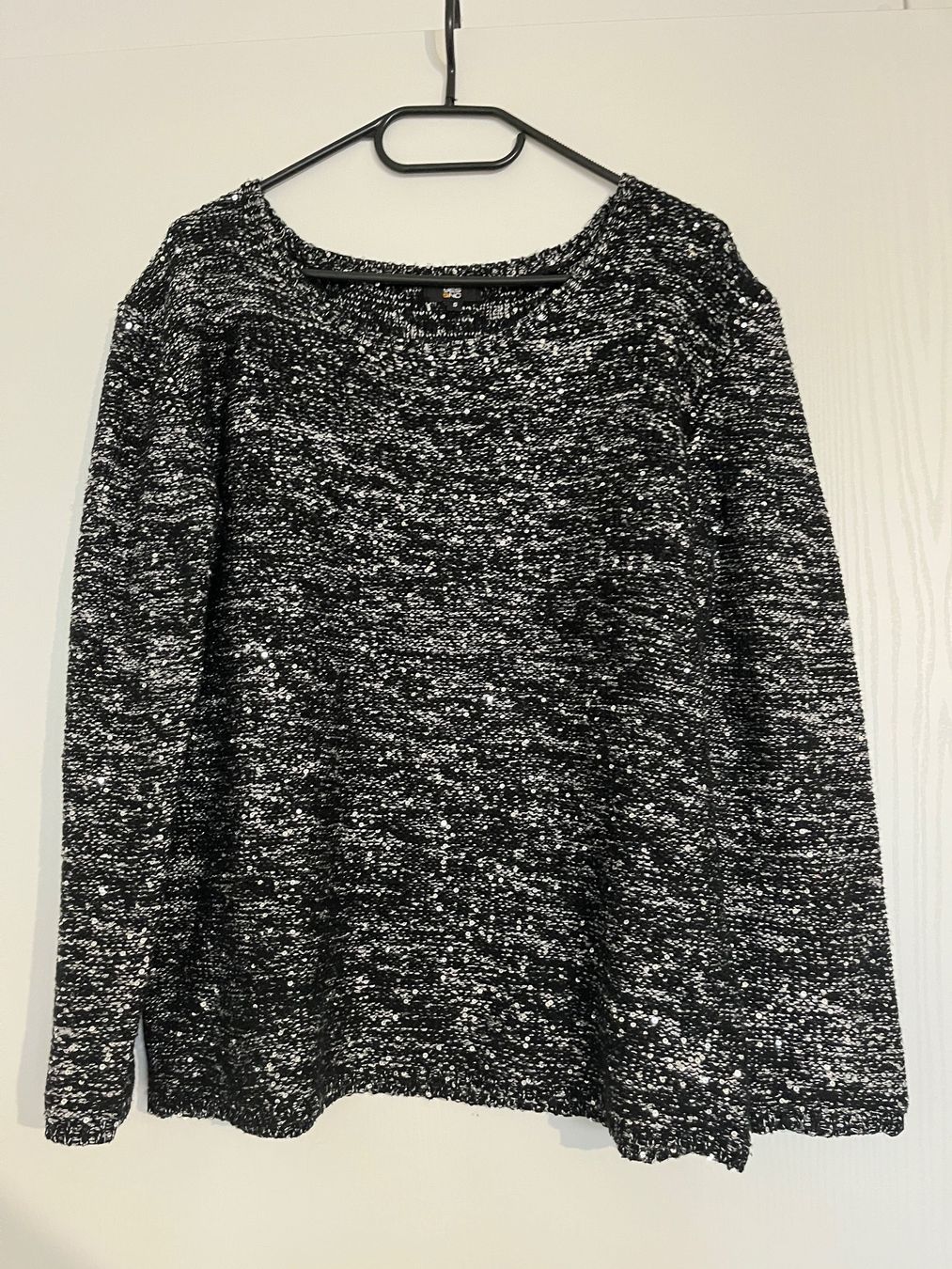 Pulls & Sweat-shirts: Festlicher Pullover mit Pailletten – D'occasion à Gisikon par reena.2231