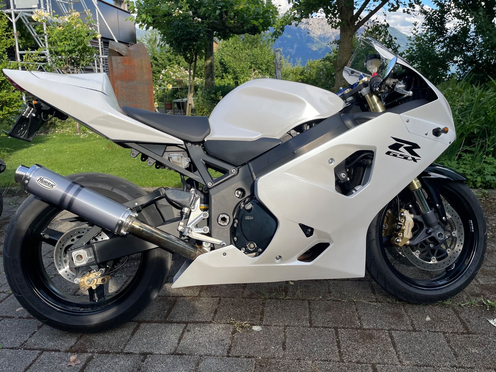 Suzuki Strasse: Suzuki GSXR 750 (108.8 kw) – Gebraucht aus Gams von mor_7h8q