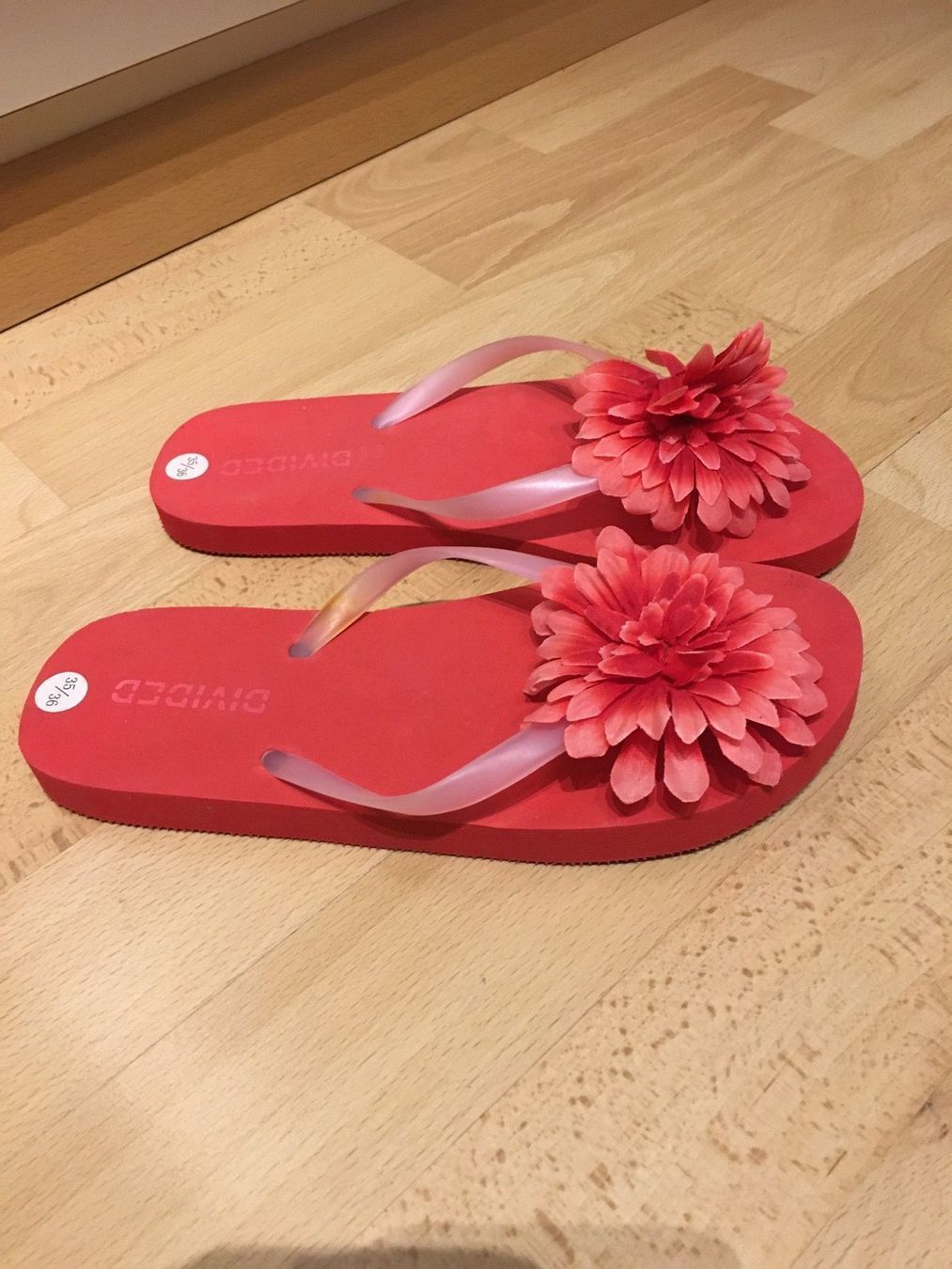 Damenschuhe: Flip-Flops mit Blume Gr. 35/36 NEU!!! – Neu (gemäss Beschreibung) aus Uetendorf von Gar_9pvy 1