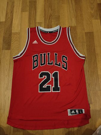 Chicago Bulls NBA Trikot Butler #21, Grösse L, Top!
