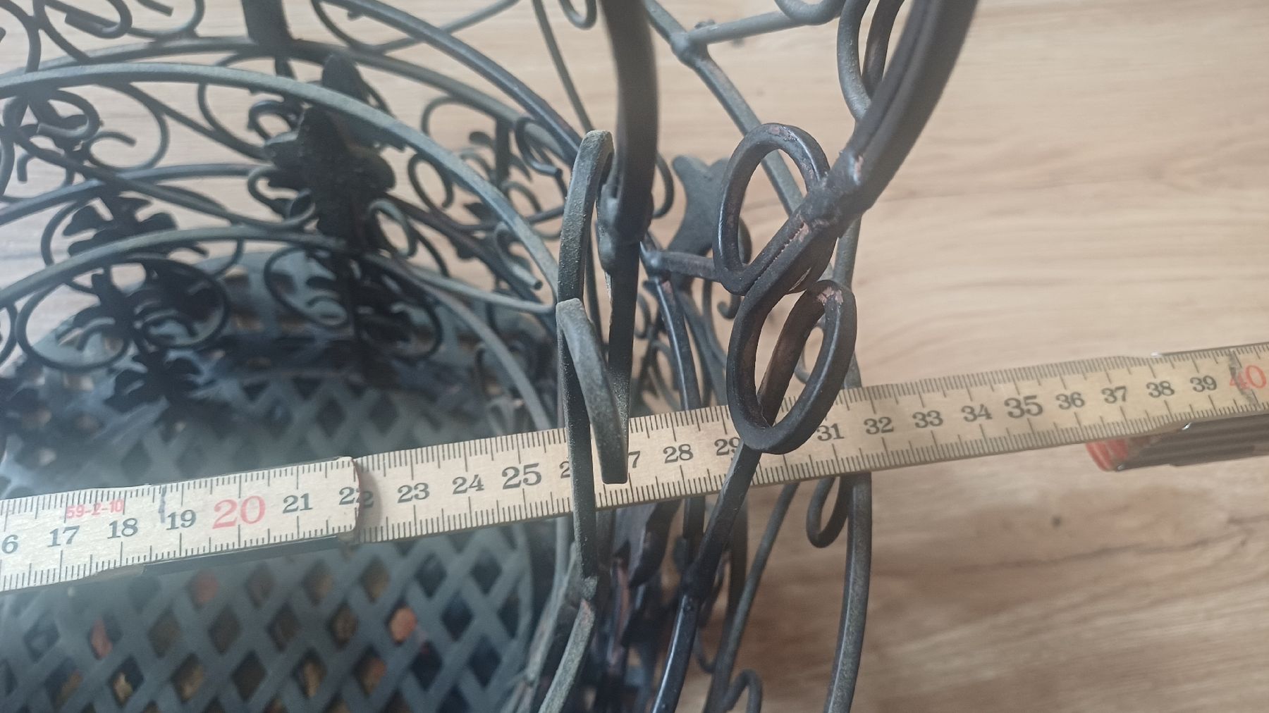 Altro per la casa: 3 Blumenkörbe aus Metall  – Usato da Flawil venduto da Pinkmalibu 2