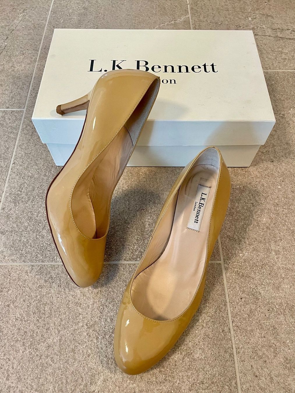 Damenschuhe: L.K. Bennett Sabira Pumps beige Grösse 38 – Gebraucht aus Zürich von mar_hp69
