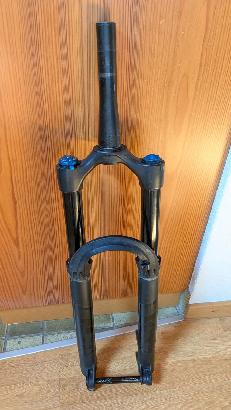 Fox Ersatzteile: FOX 36 Performance GRIP 29 Boost 150mm 180mm Schaft | MTB – Gebraucht aus Buchs ZH von rom_ycv2