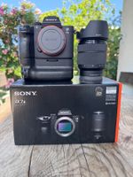 Sony A7 III + Original VG-C3EM + FE 28-70 OSS