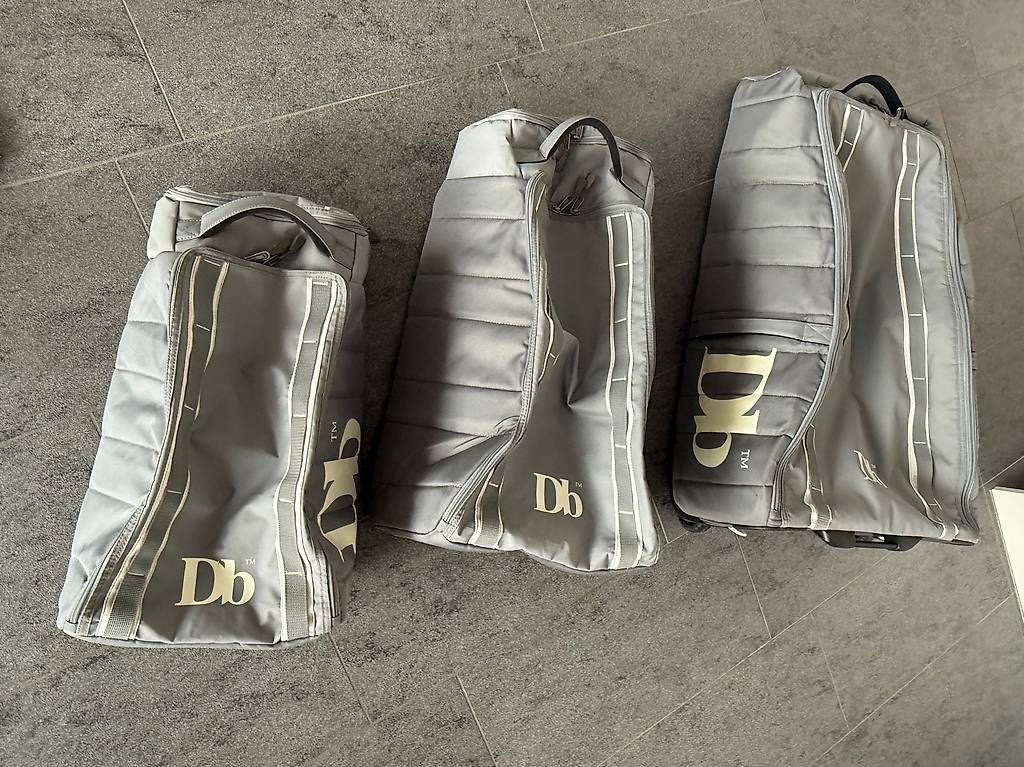 Reisekoffer: Rucksäcke/ Koffer Douchebags Set, Grau, 3-teilig – Gebraucht aus Sursee von pat_k972 1
