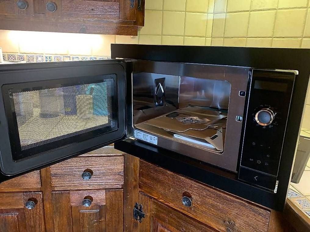 Elettrodomestici da cucina: Micro-onde De Dietrich – Usato da Randogne venduto da emmersom 2