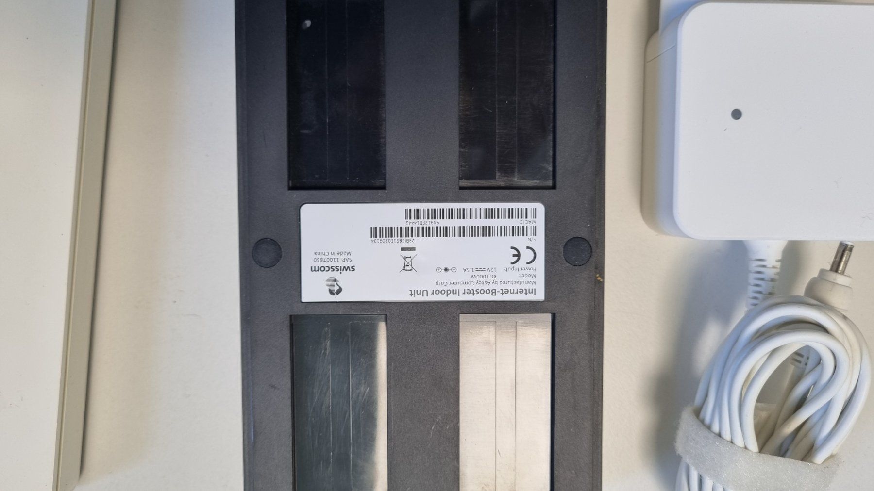 Swisscom Modem & Router: Grosses Swisscom Hardware-Set – Usato da Täuffelen venduto da Akutter 1