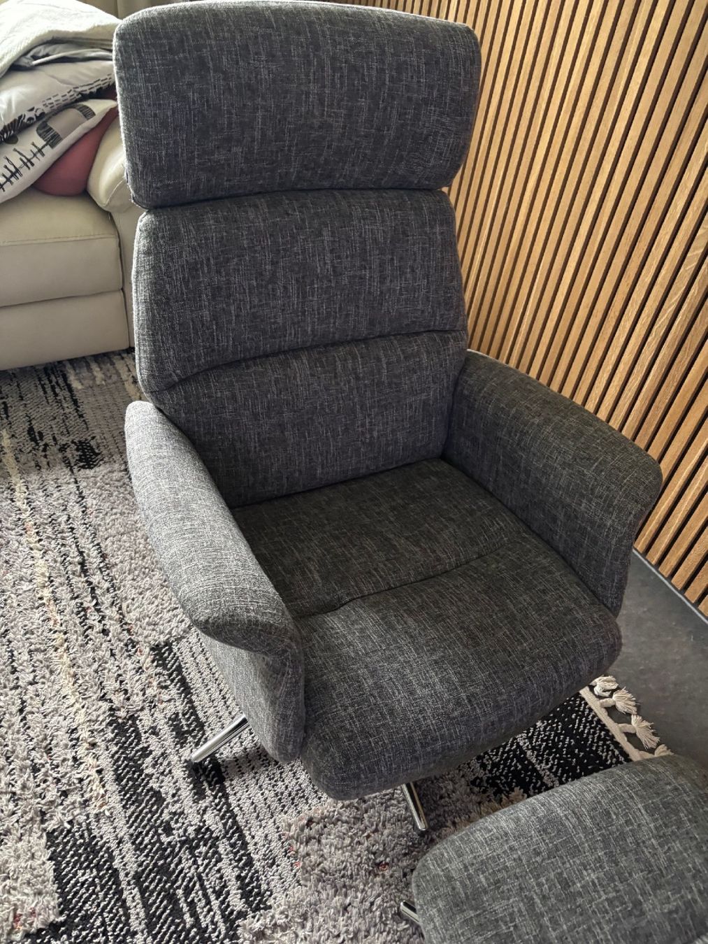 Poltrone: Relaxsessel verstellbar mit Hocker – Usato da Necker venduto da Doro6