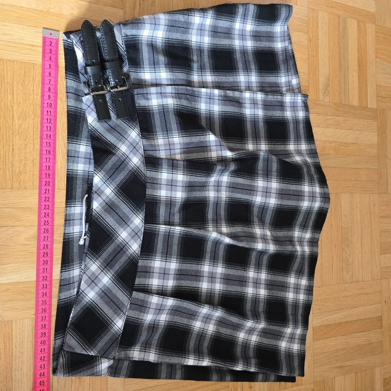 C&A Gonne: Clockhouse Plaid Mini Skort (size 42) – Usato da Basel venduto da DaniJohni 4