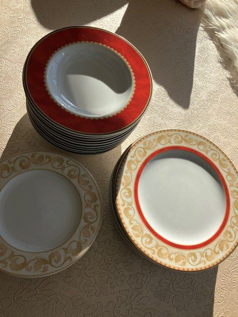 Set di piatti: geschirr-set in rot-gold-weiss – Usato da Schwarzenberg LU venduto da kindler007 2