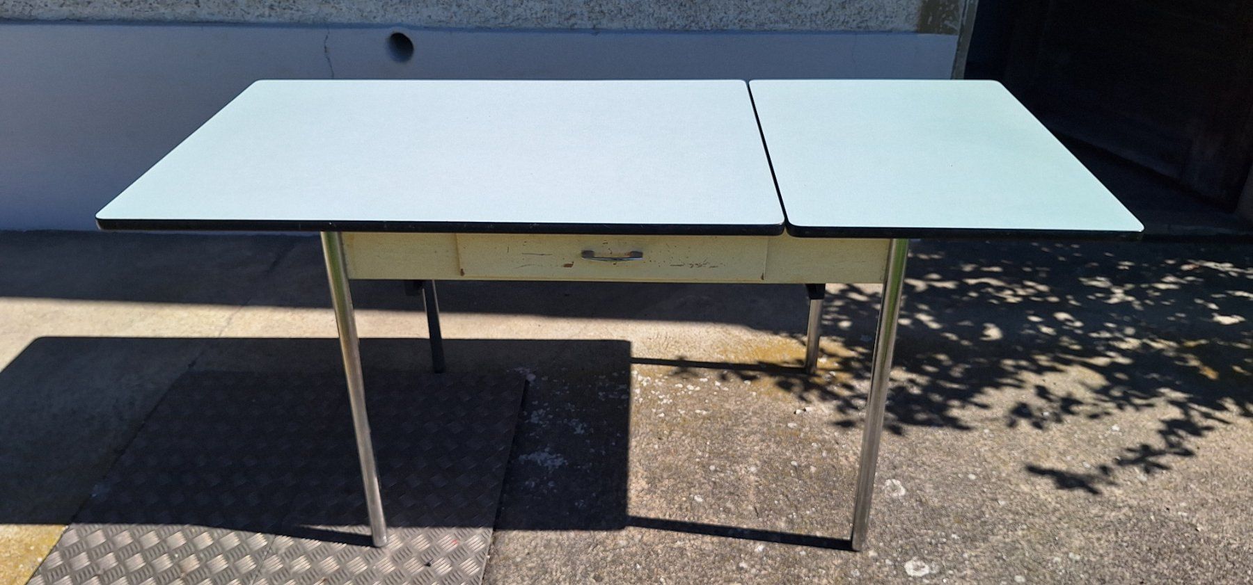 Tavoli: Kelco Tisch mit Schublade, Vintage – Usato da Weinfelden venduto da JoeBaer 2