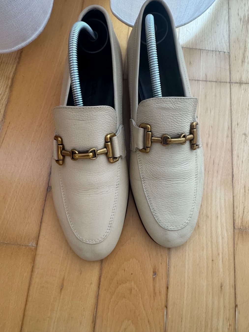 Massimo Dutti Scarpe da donna: Massimo Dutti Leather Loafers | 37 – Usato da Zumikon venduto da pha_k9hp
