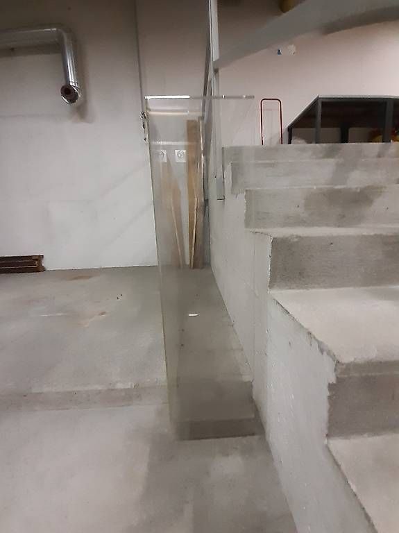 Bicchieri: Transparente Acryl-Abdeckung – Usato da Wetzikon venduto da Ivanek 1
