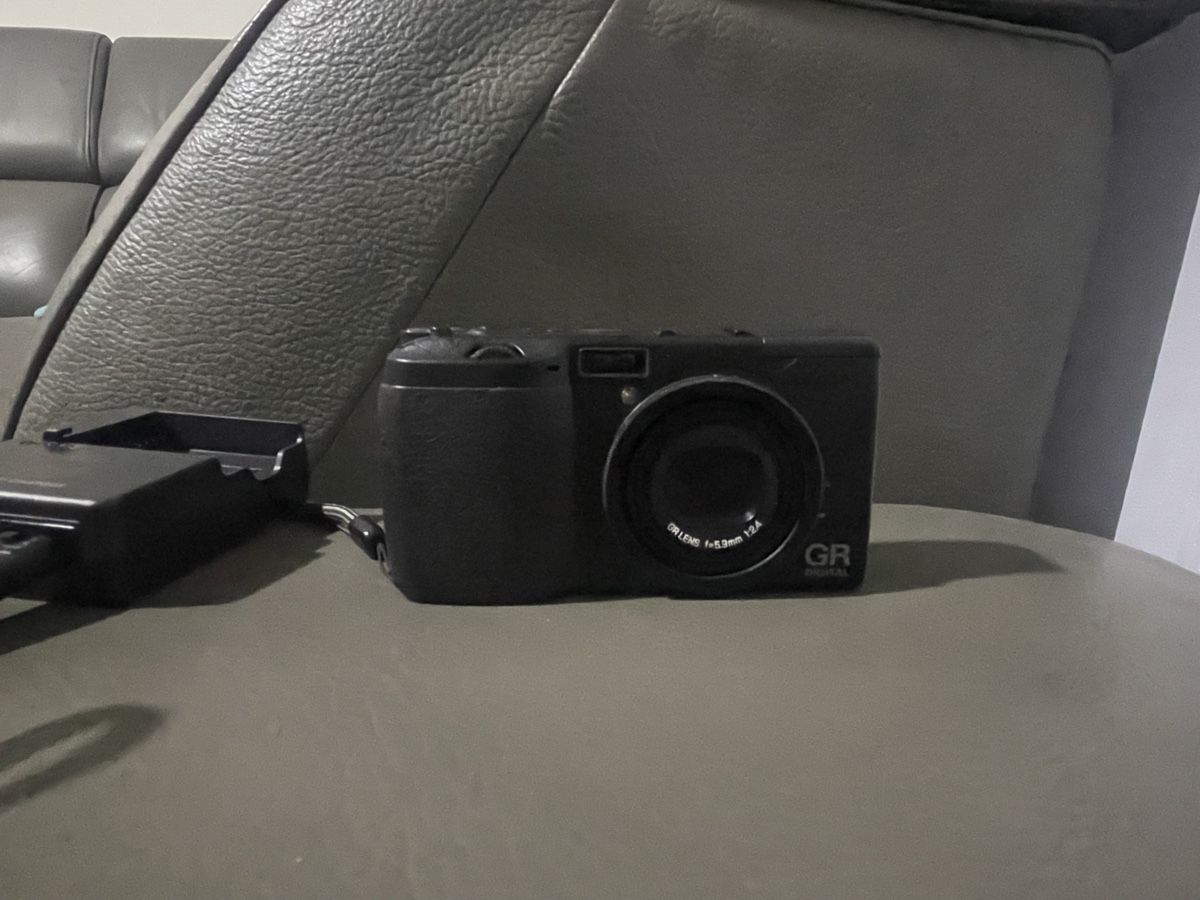 Ricoh Fotocamera: Ricoh GR Digital Kamera  – Usato da Zürich venduto da semi16 1