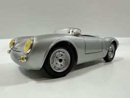 Porsche 550 A Spyder 1:18, silbrig, MAISTO