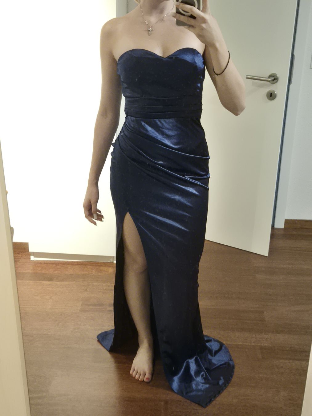 Robes: Dunkelblaues Abendkleid lang mit Schlitz – Neuf (Voir description) à Strengelbach par ich1.0