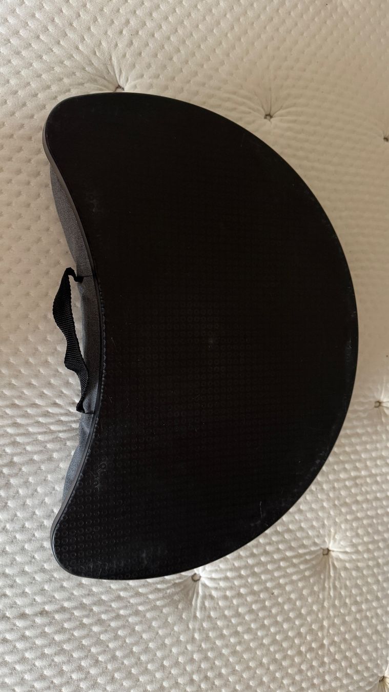 Ikea Supporti a parete: IKEA ÖJULF Laptophalter – Usato da Chur venduto da laedlae 1