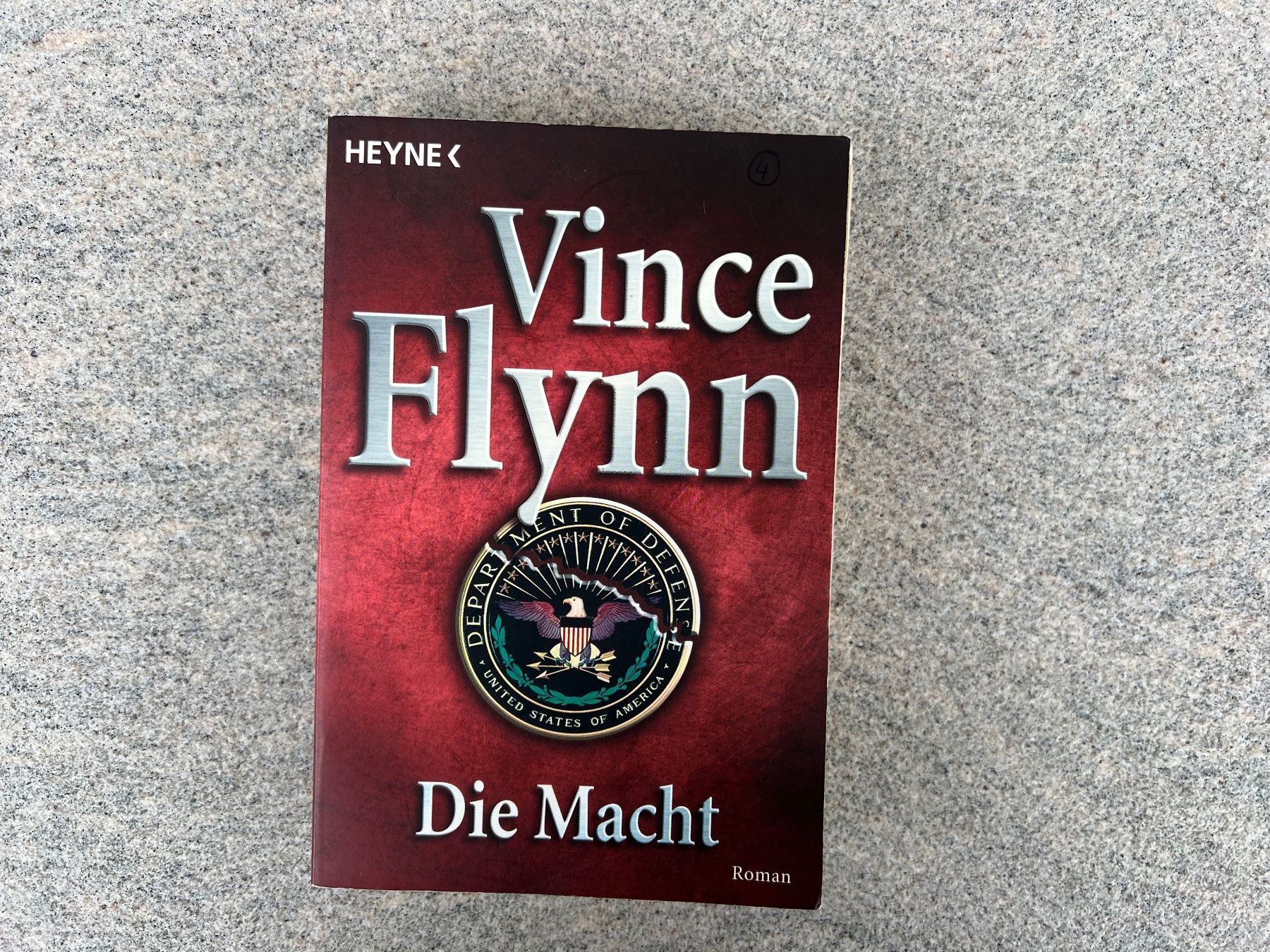 Bücher: Vince Flynn - Die Macht – Gebraucht aus Geroldswil von Jeremy11