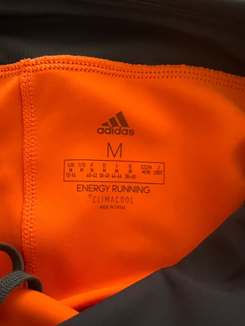 Adidas Pantaloni: Adidas Damen Sporthose – Usato da Rafz venduto da mar_w5xy 2