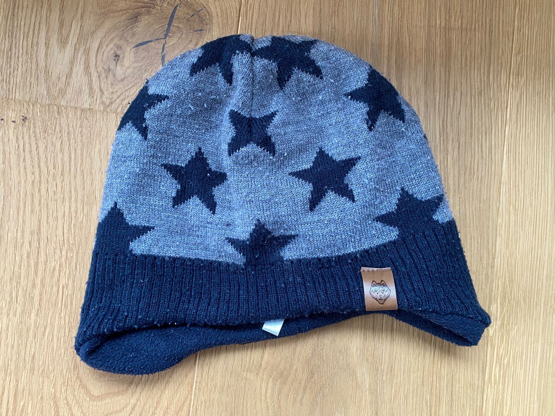 H&M Altro abbigliamento per bambino: Mütze Sterne H&M Gr 92-104 – Usato da Einsiedeln venduto da PaedeK84