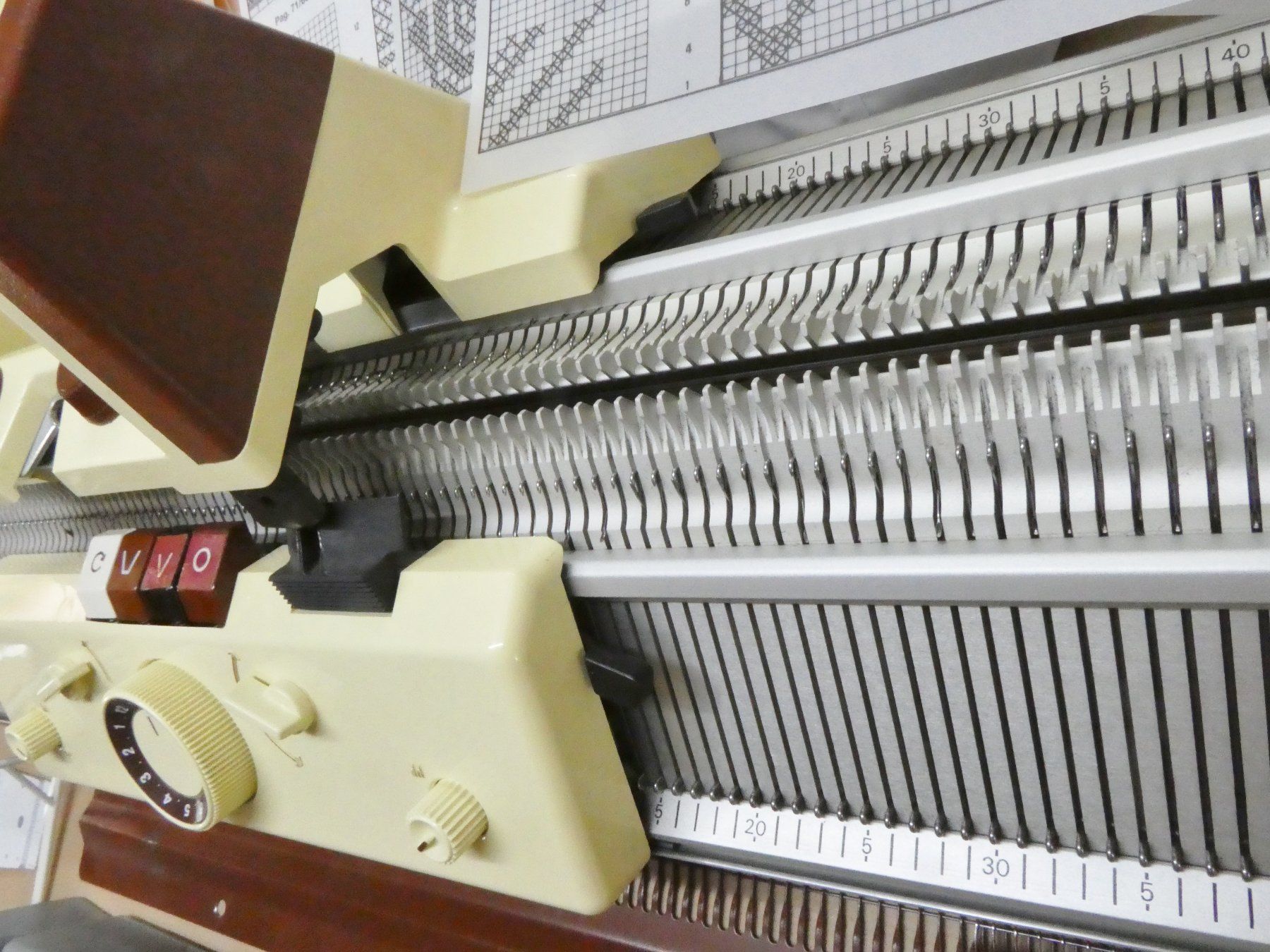 Alle Maschinen: Strickmaschine Singer Memo II – Gebraucht aus Siebnen von Ra-la-ra-ol 4