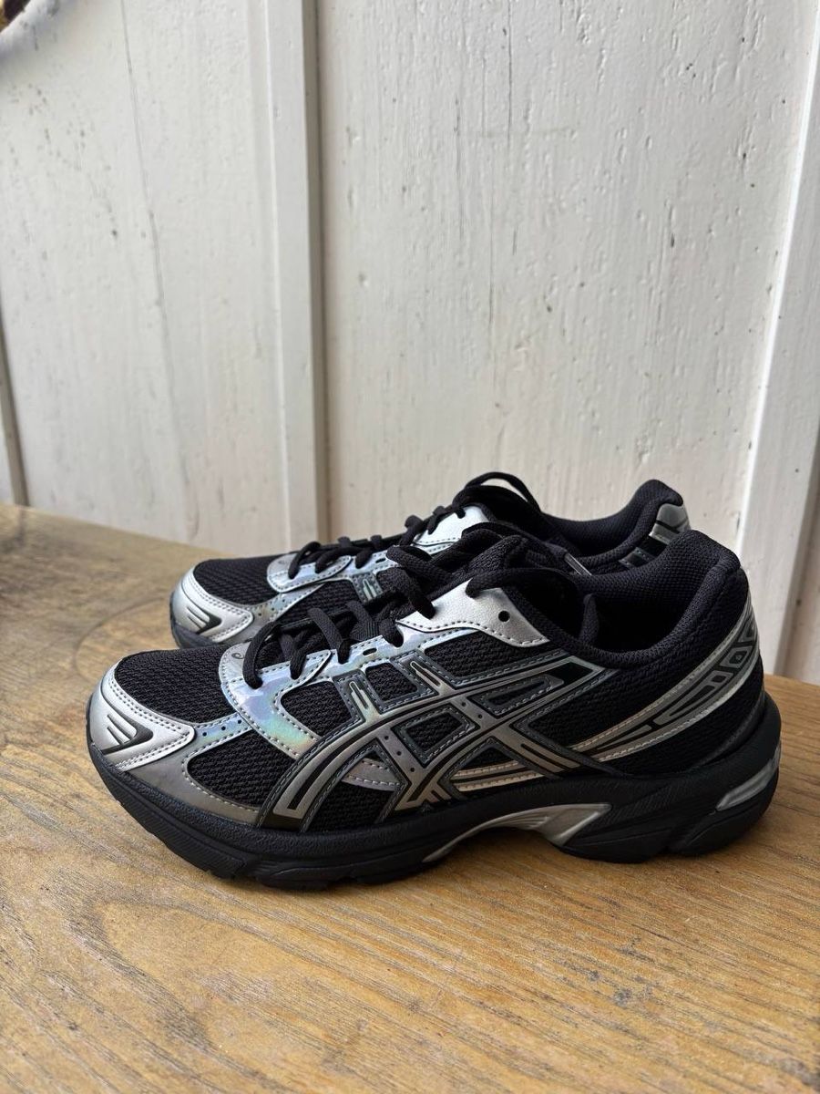 Asics Scarpe da uomo: ASICS Gel-1130 Schwarz/Silber – Nuovo e nell'imballaggio originale da Bern venduto da jos_5592 4