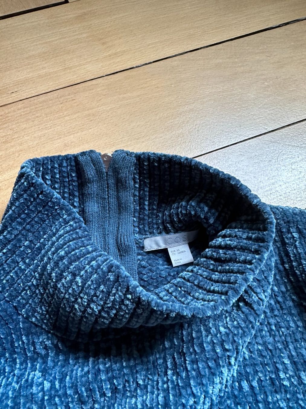 Cos Pullover & Sweatshirts: COS - Strickpullover aquafarben XS – Gebraucht aus Zürich von Diazaio 3