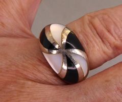 Ring 925 Silber mit Onyx und Perlmutter Plättchen