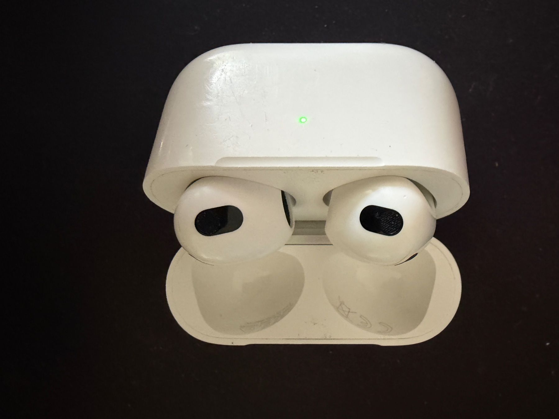 Apple Cuffie: Air Pods 3 – Usato da Zug venduto da hydropower 2
