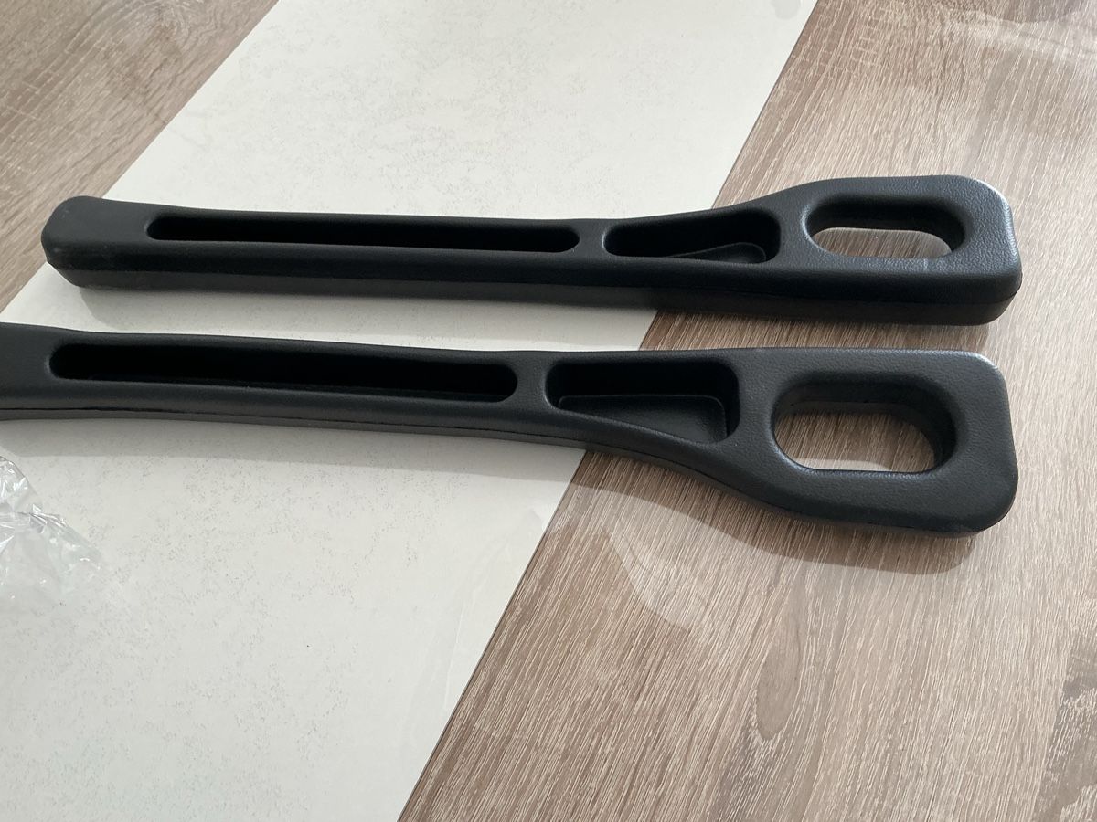 Accessori per altri veicoli: Autositz-Spalten-Organizer – Nuovo e nell'imballaggio originale da Aarau venduto da Libita70 2