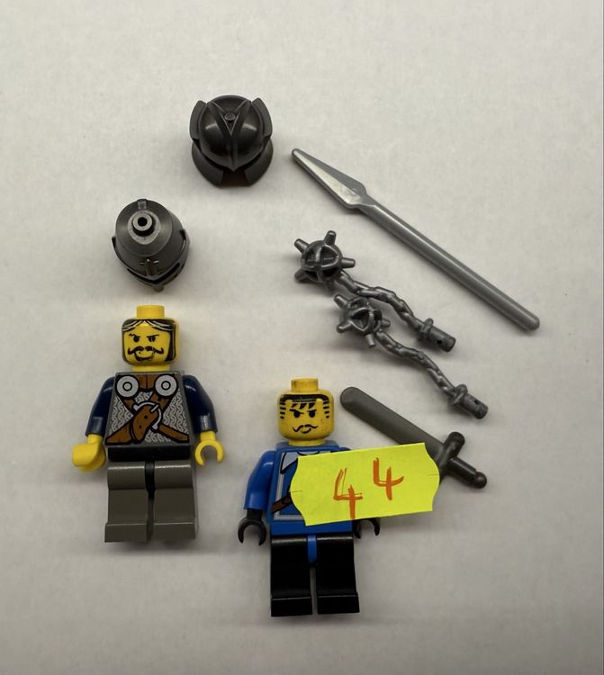 Lego Jouets: 2 seltene Lego Ritter Figuren mit Zubehör – D'occasion à Rheinfelden par zim_2hqc 3