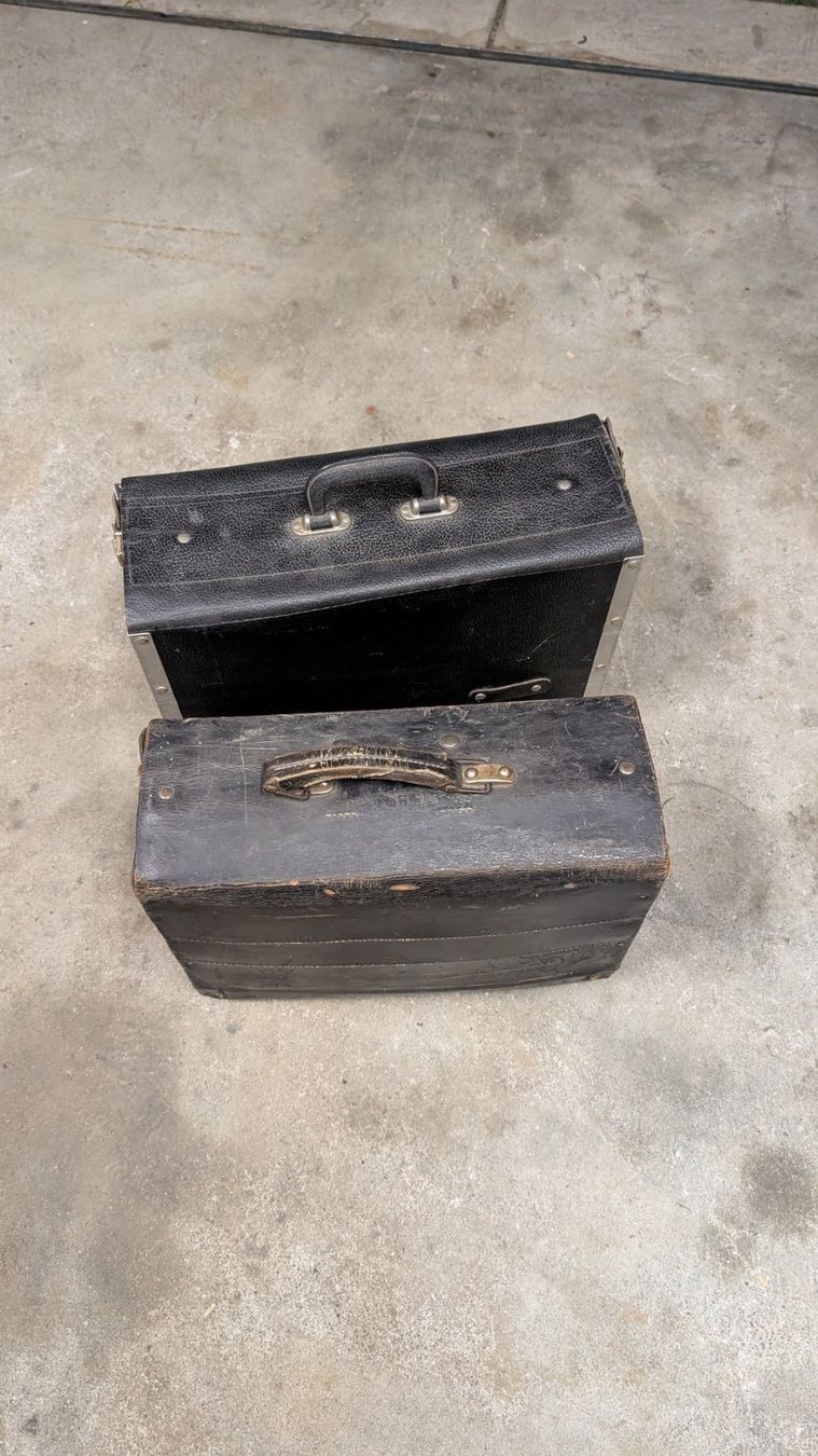 Tous les outils: 2x Werkzeugkoffer Leder – D'occasion à Bad Ragaz par MR_BR 4