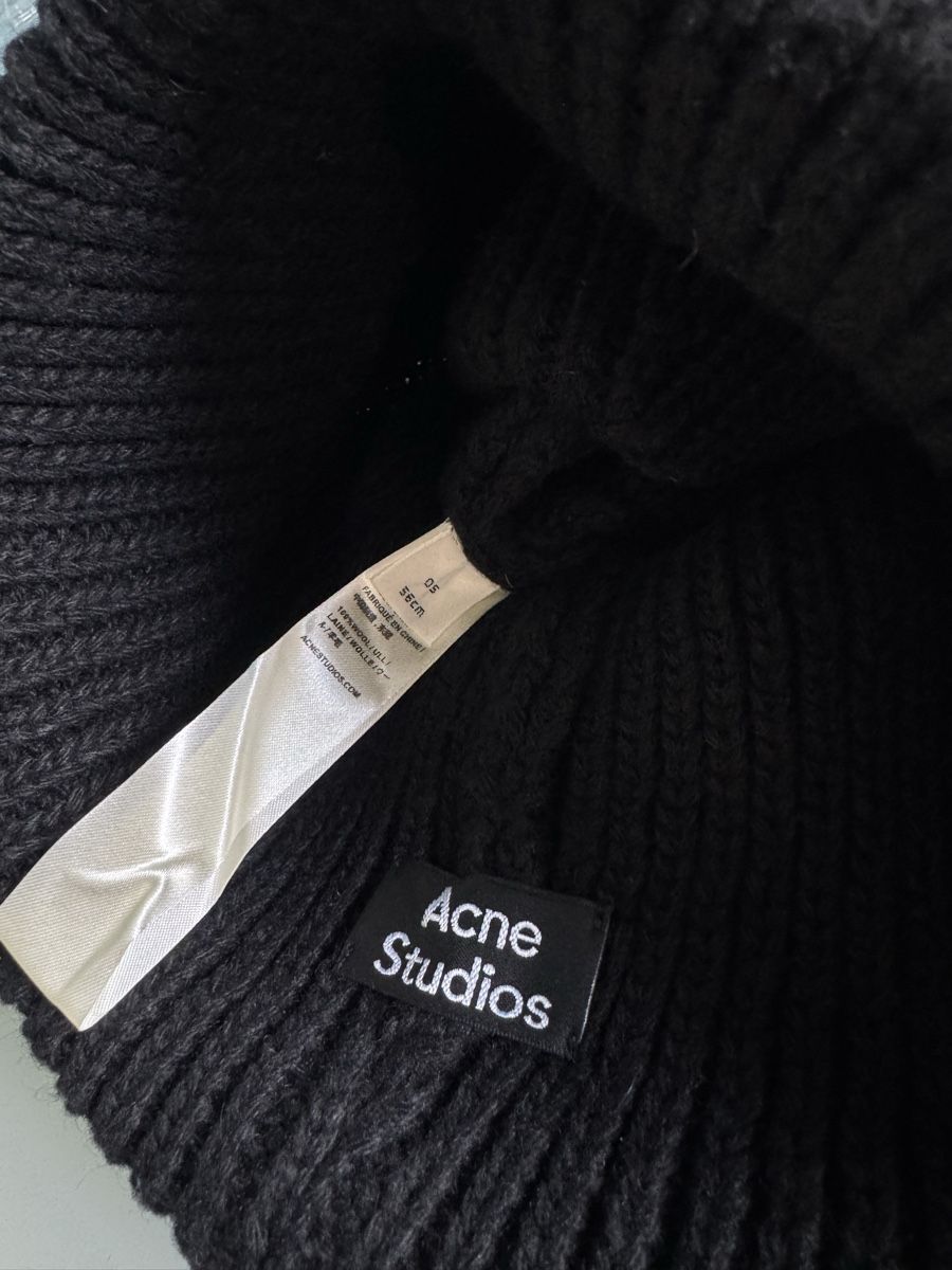 Copricapi, berretti & cappellini: Acne Studios beanie – Nuovo (secondo la descrizione) da Dübendorf venduto da ton_ht7s 1