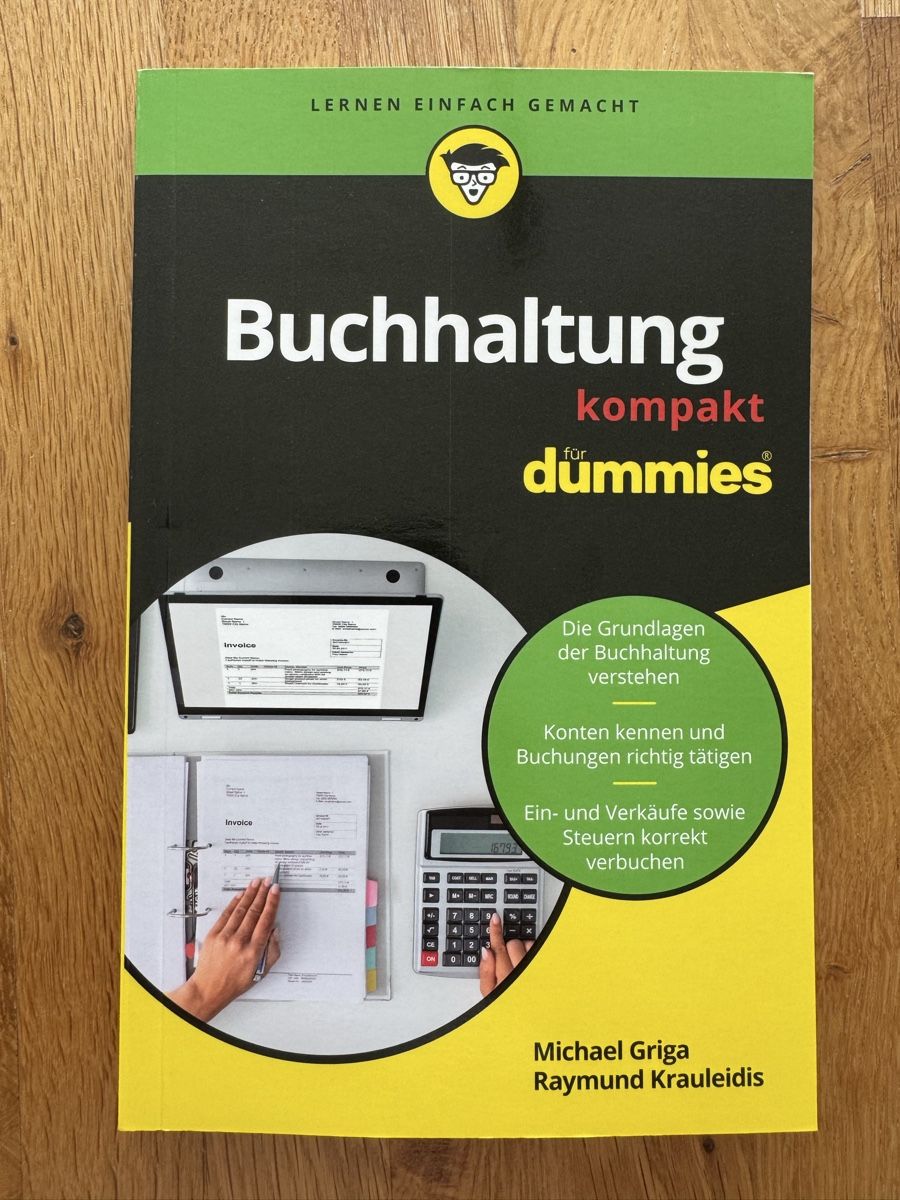 Libri: Buchhaltung kompakt für Dummies – Nuovo (secondo la descrizione) da St.Gallen venduto da selinby23