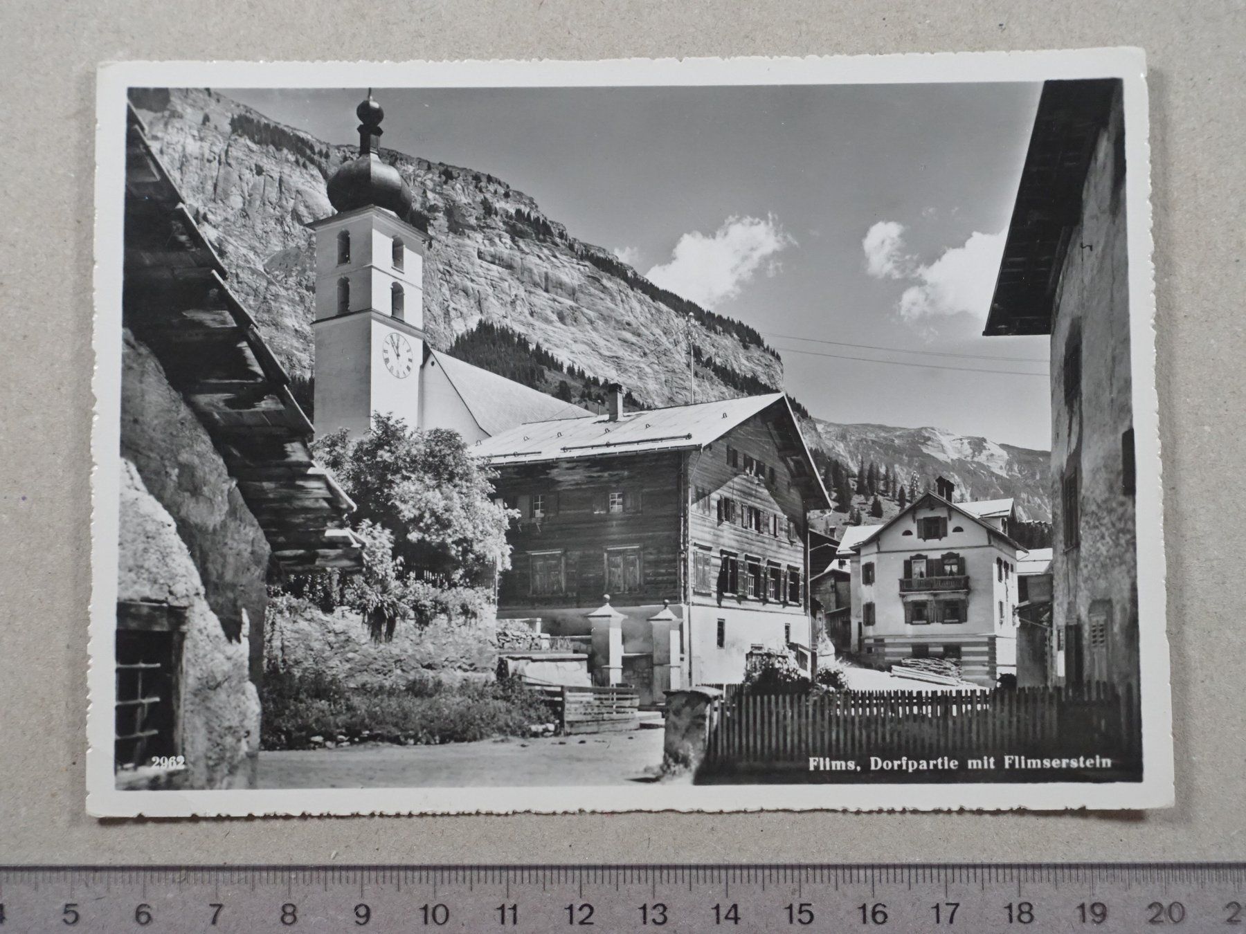 Cartoline postali: Flims, Dorfpartie, Flimserstein – Usato da Lenzburg venduto da fh1